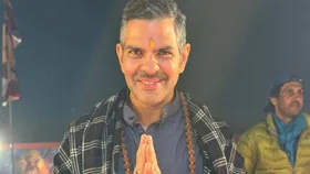 संजय कपूर एक्स वाइफ करिश्मा के बच्चों के नहीं बल्कि अजारियस के लिए बनना चाहते थे परफेक्ट पिता, दोस्त ने किया खुलासा